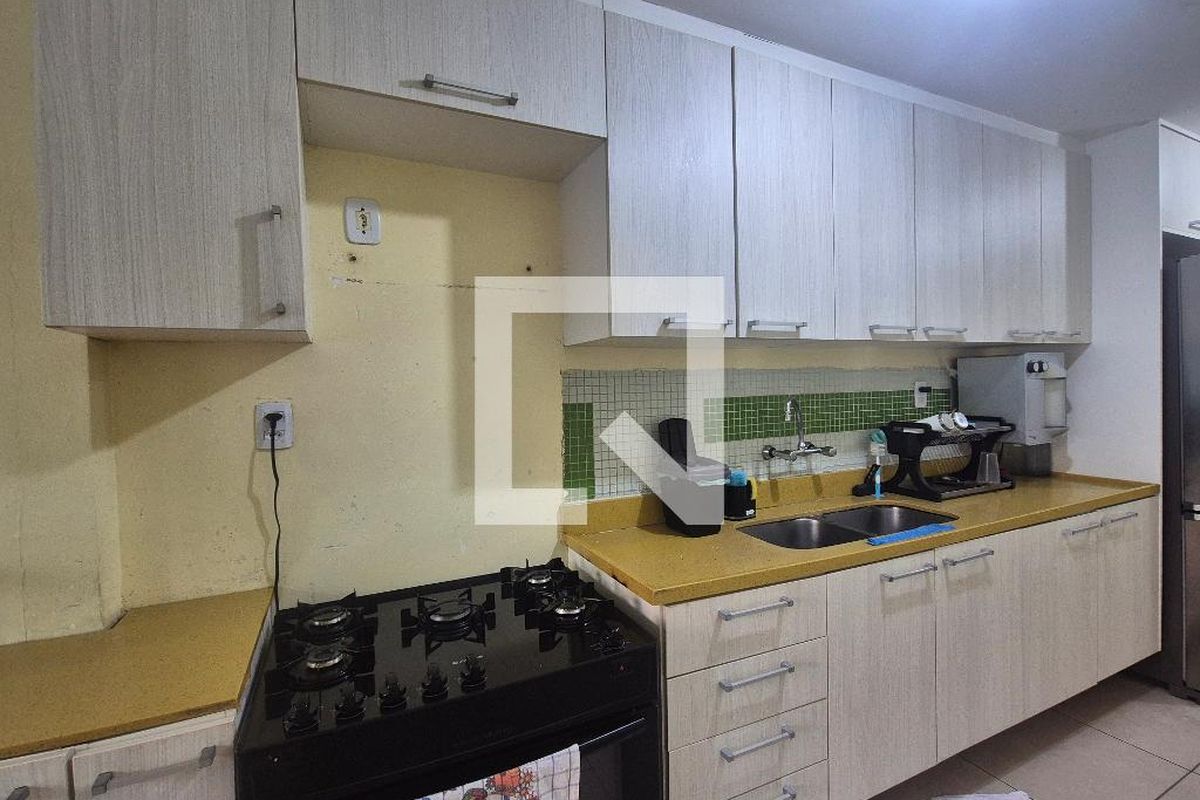 Casa, 4 quartos, 250 m² - Foto 76