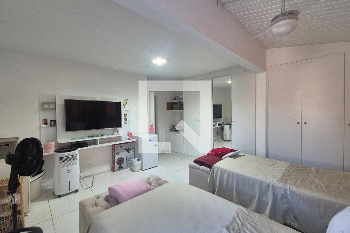 Casa, 4 quartos, 250 m² - Foto 48
