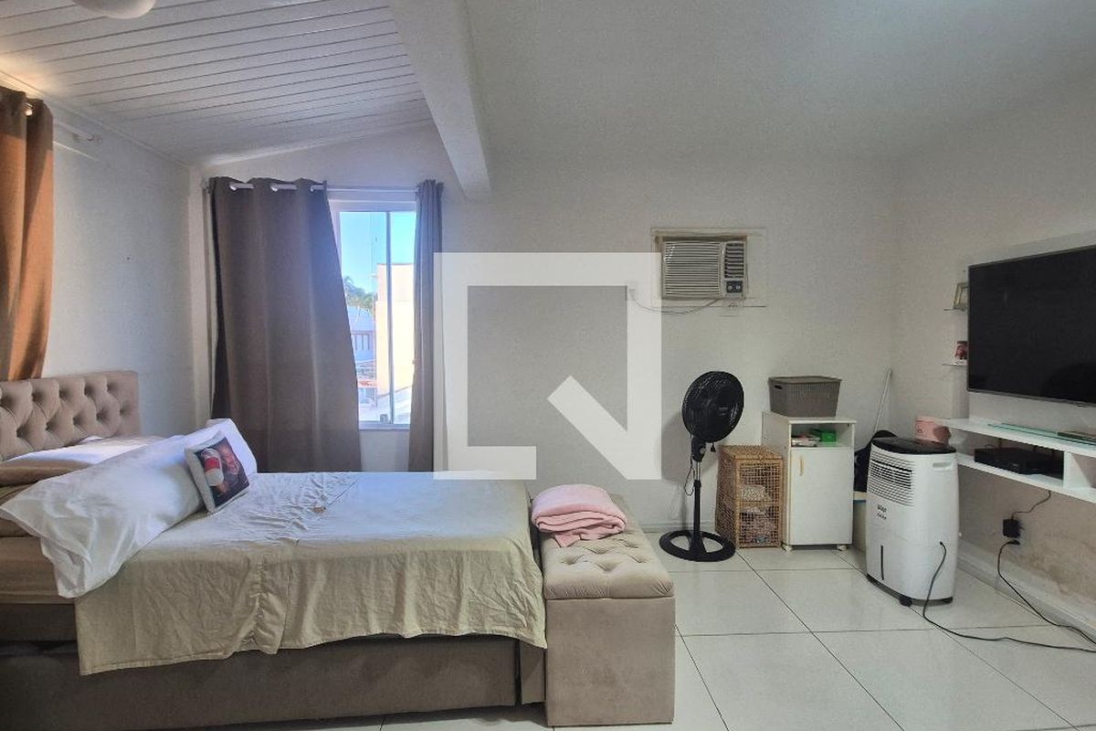 Casa, 4 quartos, 250 m² - Foto 52