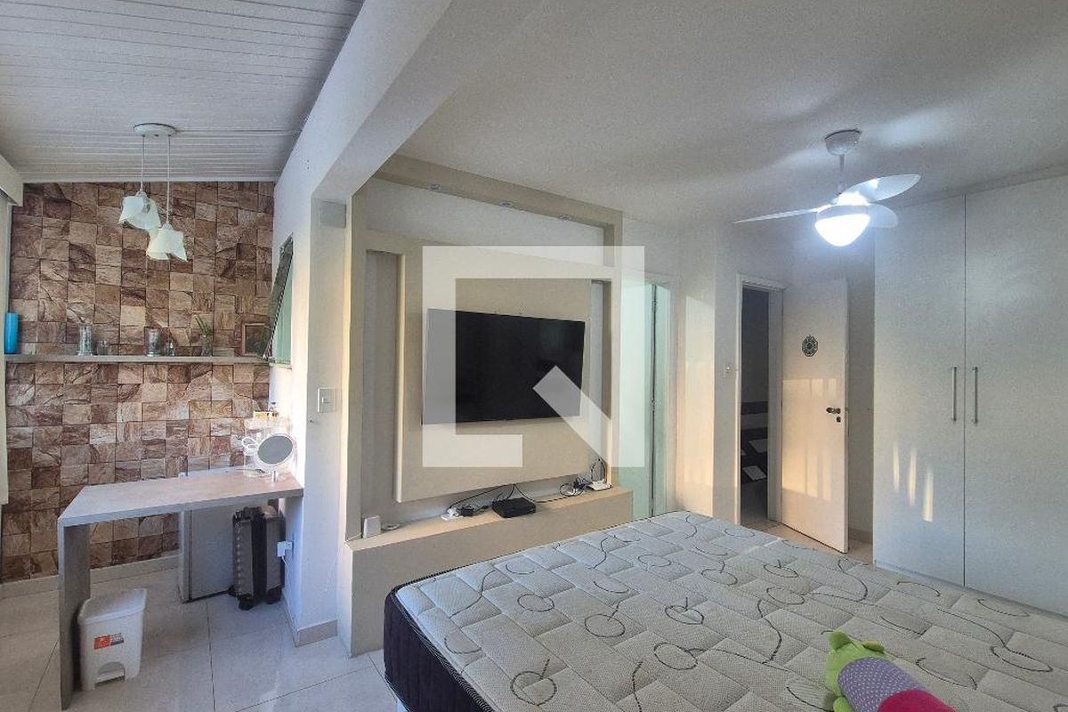 Casa, 4 quartos, 250 m² - Foto 34