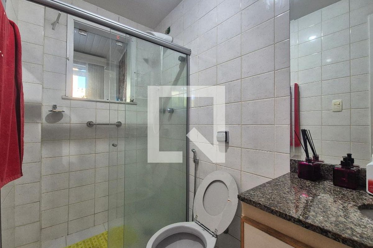 Casa, 4 quartos, 250 m² - Foto 38