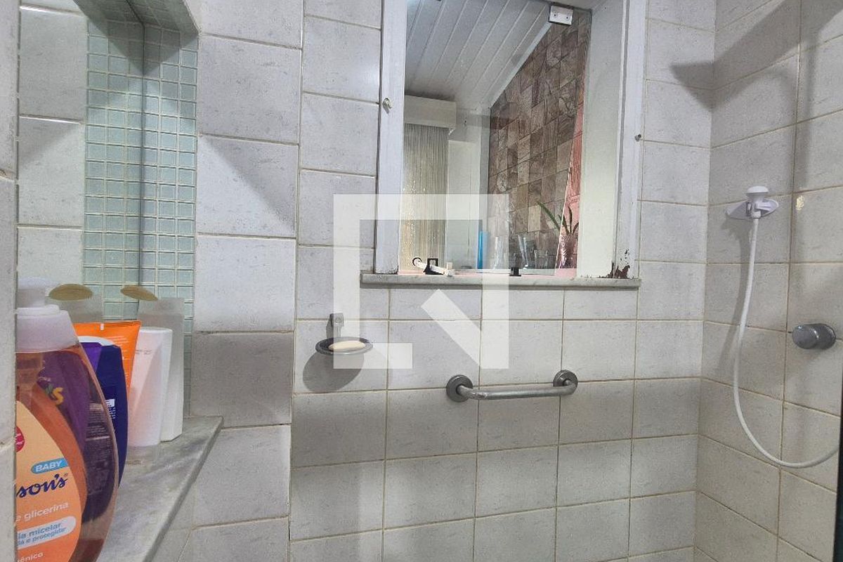 Casa, 4 quartos, 250 m² - Foto 42