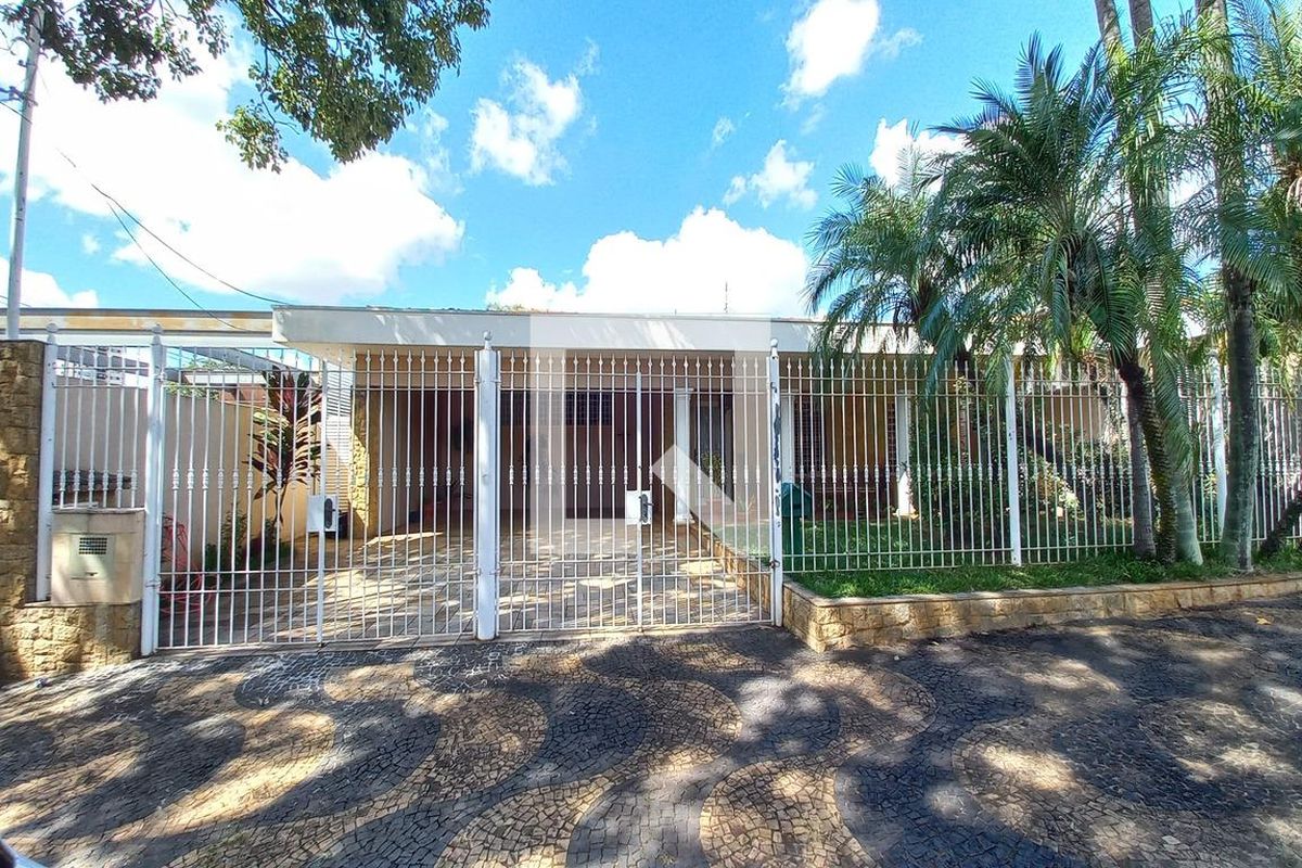 Casa à Venda - Guanabara, 5 Quartos,  500 m2 em , Campinas - sp | SoloBR