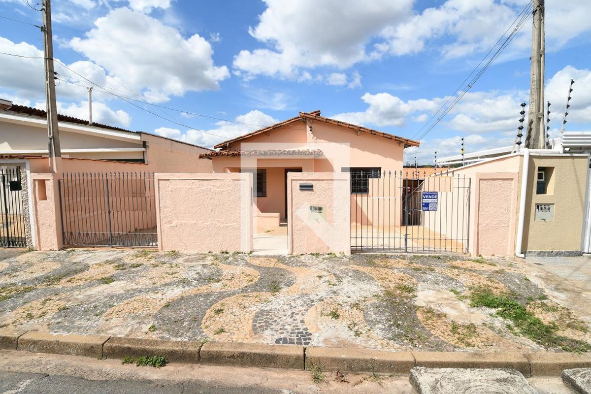 Casa à Venda - Jardim Flamboyant, 3 Quartos,  150 m2 em , Campinas - sp | SoloBR