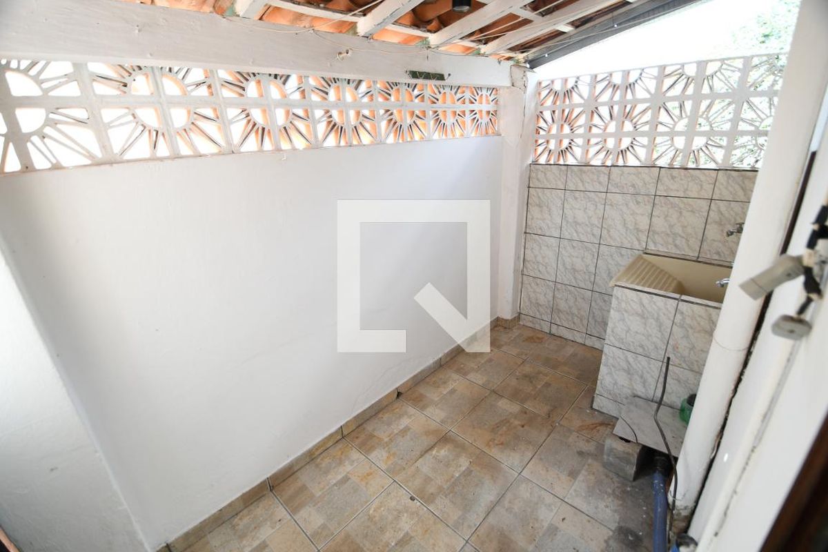 Casa à Venda - Jardim Flamboyant, 3 Quartos,  150 m2 em , Campinas - sp | SoloBR