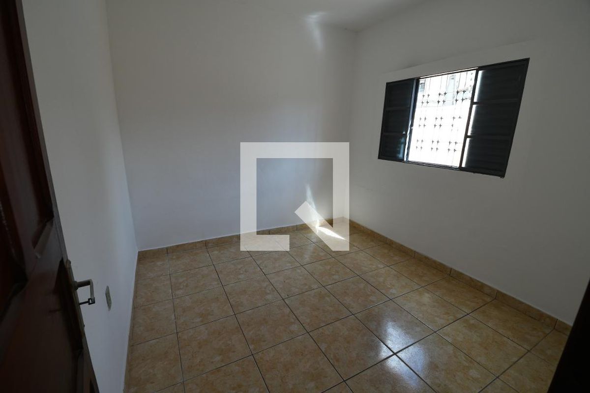 Casa à Venda - Jardim Flamboyant, 3 Quartos,  150 m2 em , Campinas - sp | SoloBR