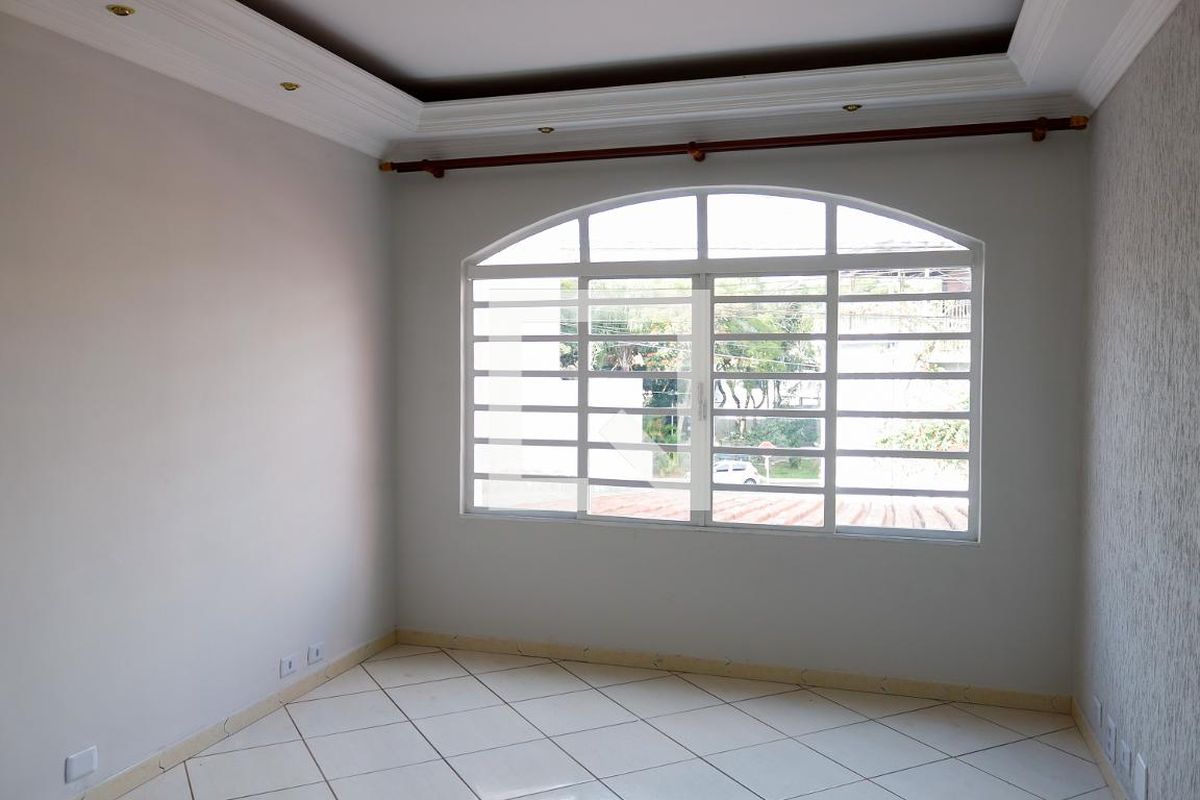 Casa, 4 quartos, 135 m² - Foto 4