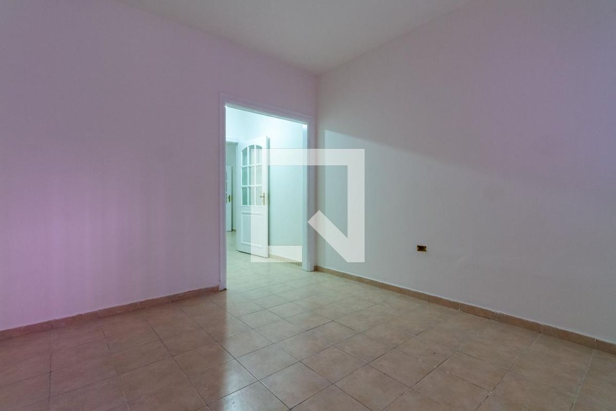 Casa, 3 quartos, 226 m² - Foto 2
