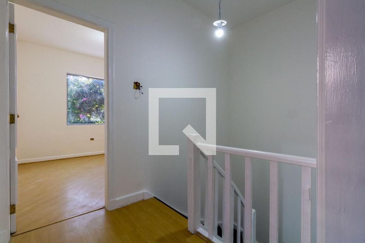 Casa, 3 quartos, 226 m² - Foto 30