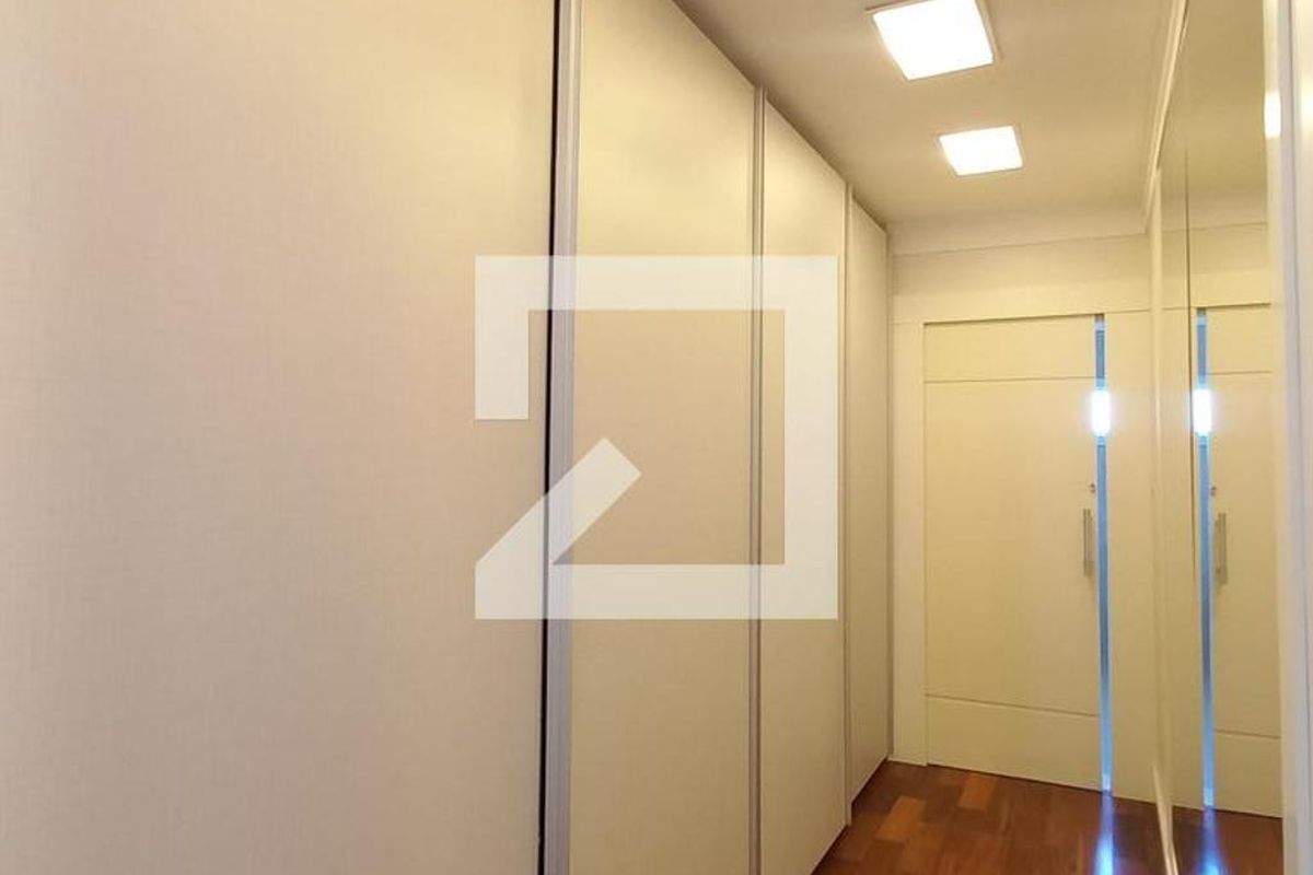Casa à Venda - Swiss Park, 3 Quartos,  410 m2 em , Campinas - sp | SoloBR