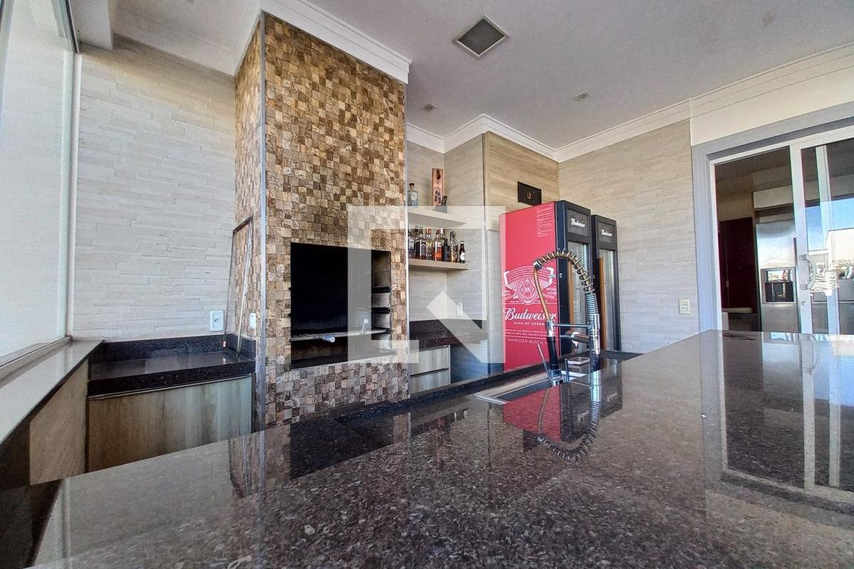 Casa à Venda - Swiss Park, 3 Quartos,  410 m2 em , Campinas - sp | SoloBR