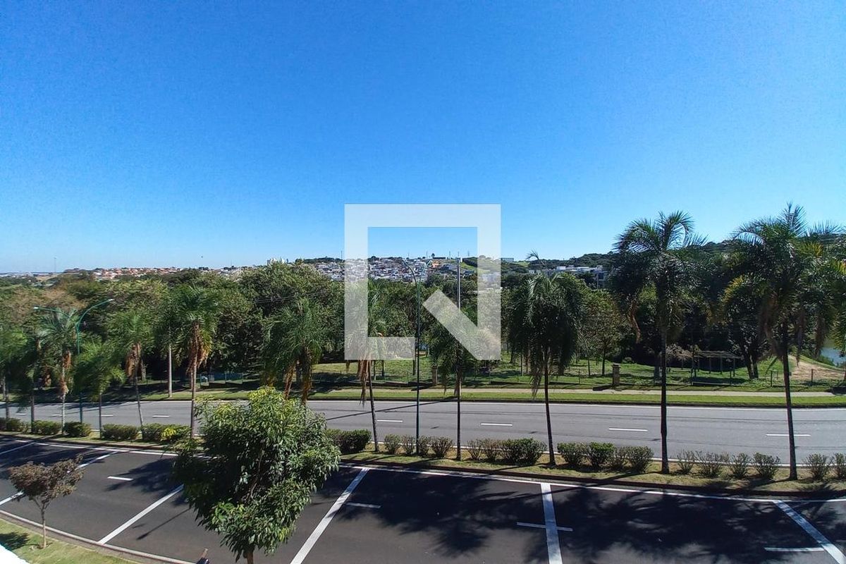 Casa à Venda - Swiss Park, 3 Quartos,  410 m2 em , Campinas - sp | SoloBR