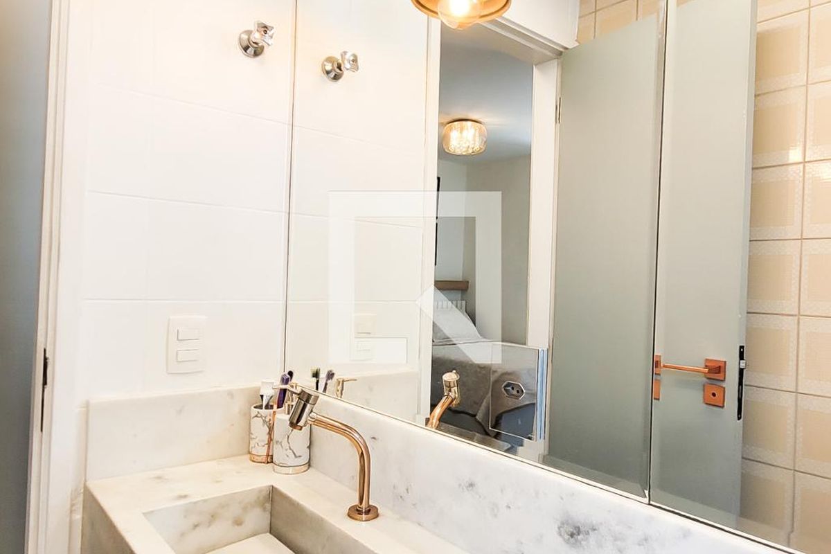 Apartamento à Venda - Centro, 1 Quarto,  50 m2 em , Campinas - sp | SoloBR