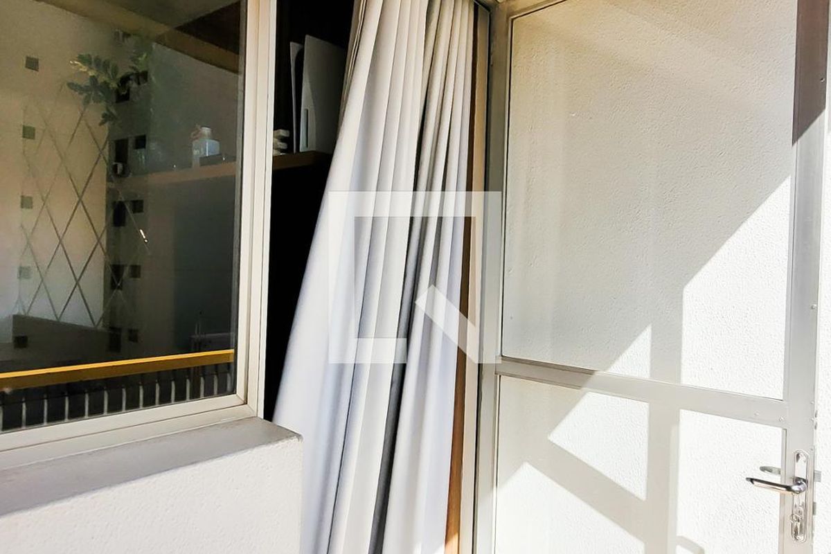 Apartamento à Venda - Centro, 1 Quarto,  50 m2 em , Campinas - sp | SoloBR