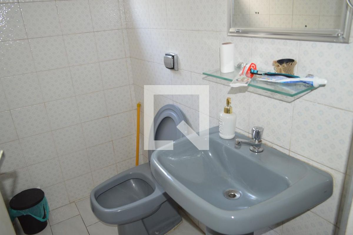 Casa, 3 quartos, 200 m² - Foto 18