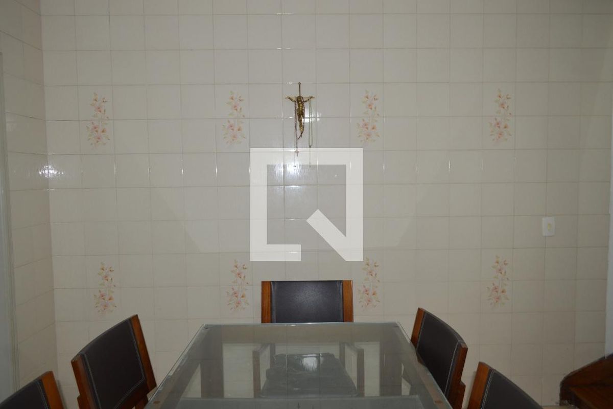 Casa, 3 quartos, 200 m² - Foto 90