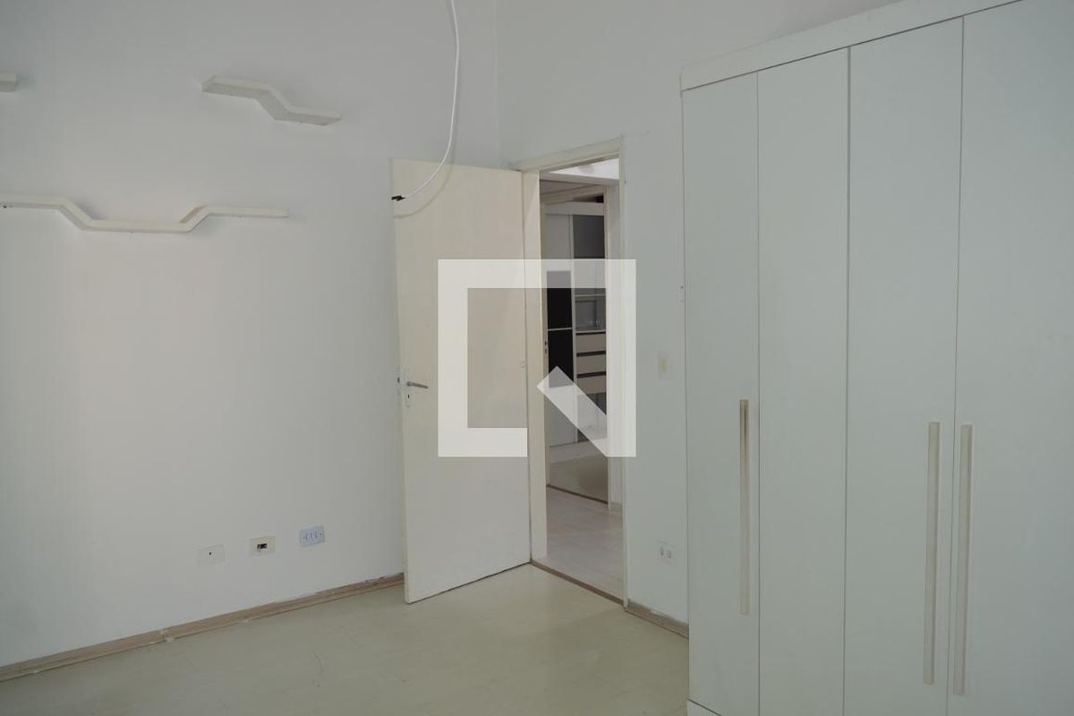 Casa, 3 quartos, 200 m² - Foto 46