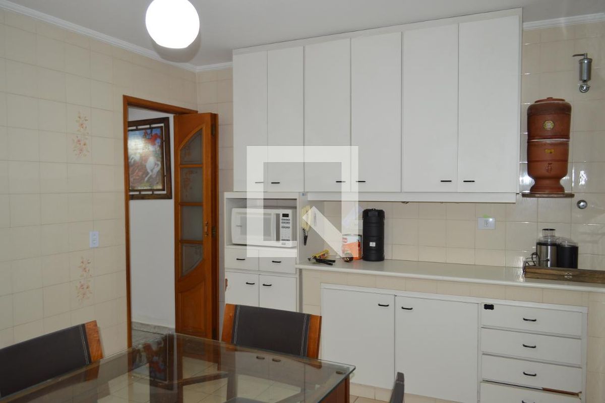 Casa, 3 quartos, 200 m² - Foto 94