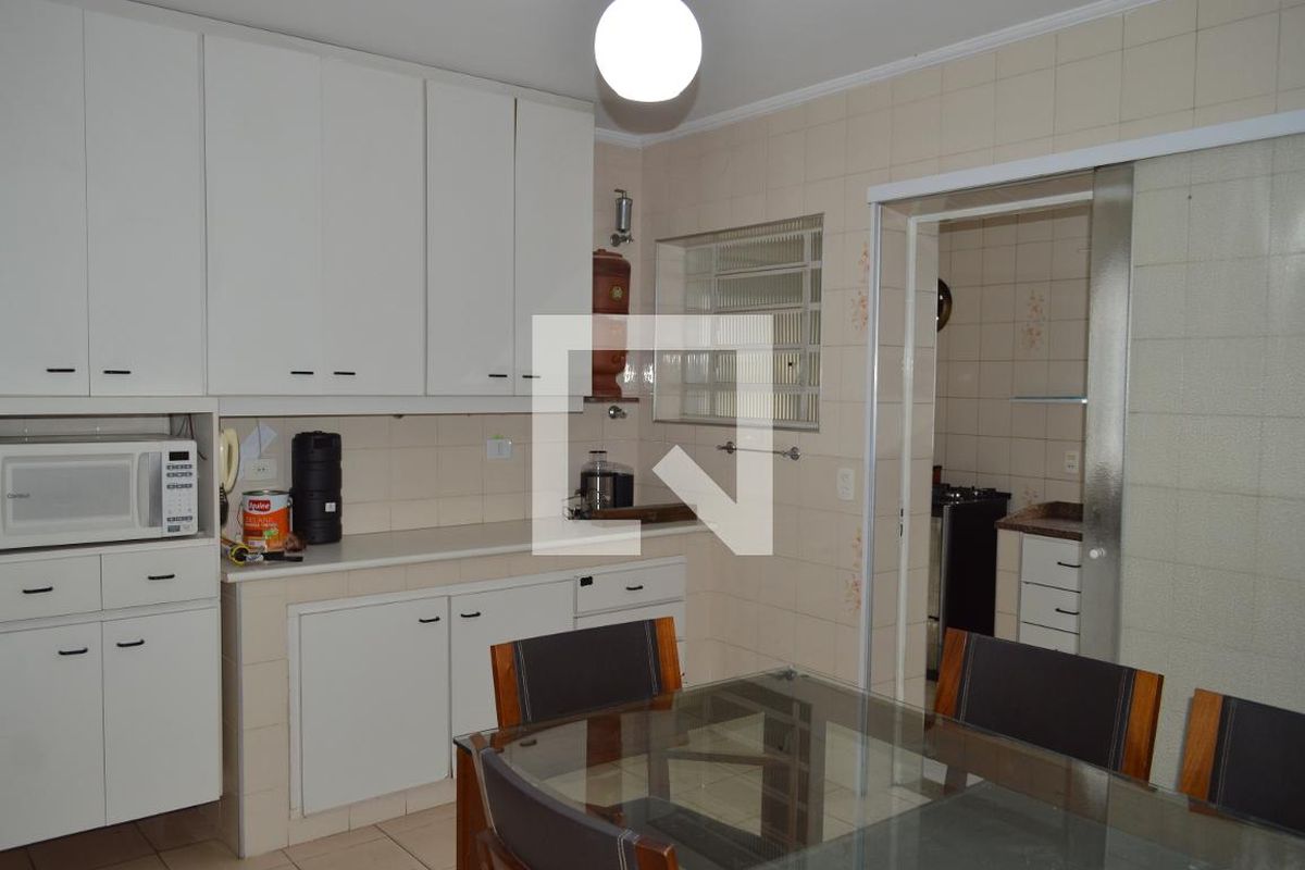 Casa, 3 quartos, 200 m² - Foto 86