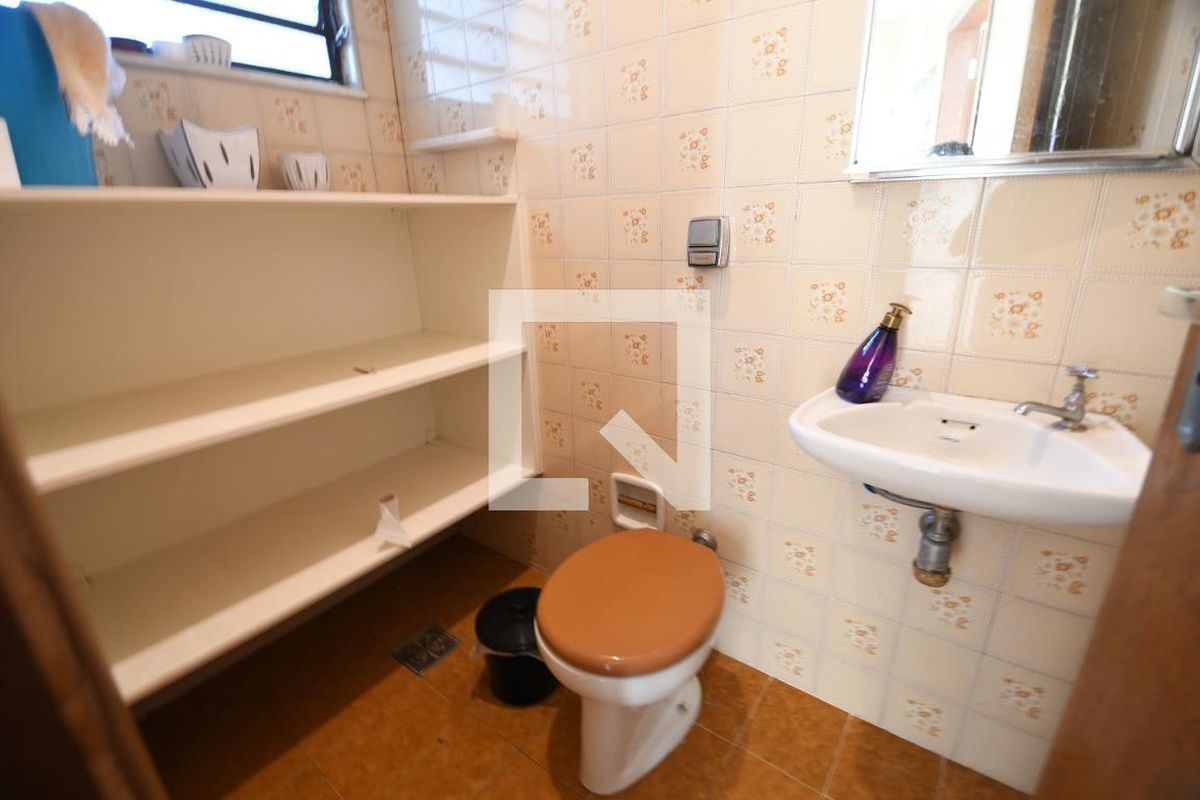 Casa à Venda - Taquaral, 3 Quartos,  152 m2 em , Campinas - sp | SoloBR
