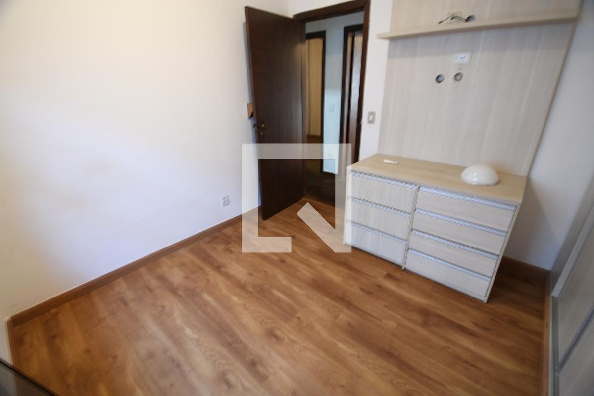 Casa à Venda - Taquaral, 3 Quartos,  152 m2 em , Campinas - sp | SoloBR