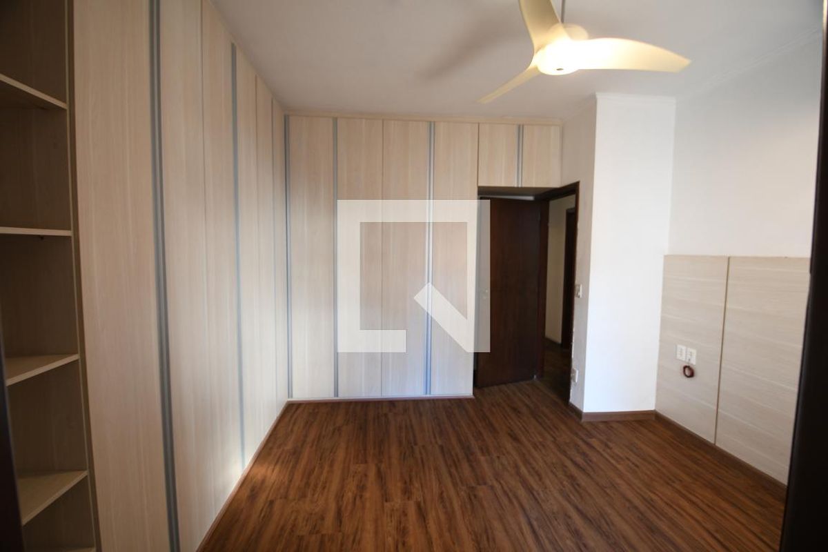 Casa à Venda - Taquaral, 3 Quartos,  152 m2 em , Campinas - sp | SoloBR