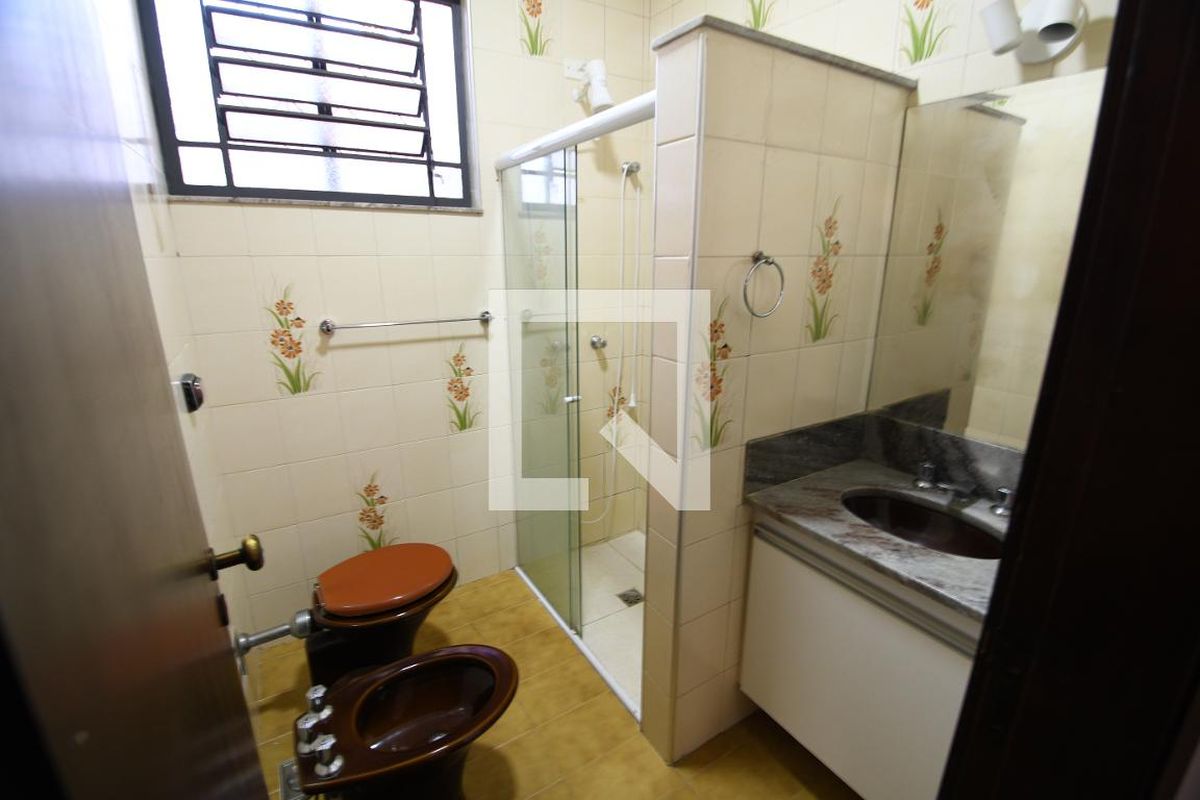 Casa à Venda - Taquaral, 3 Quartos,  152 m2 em , Campinas - sp | SoloBR