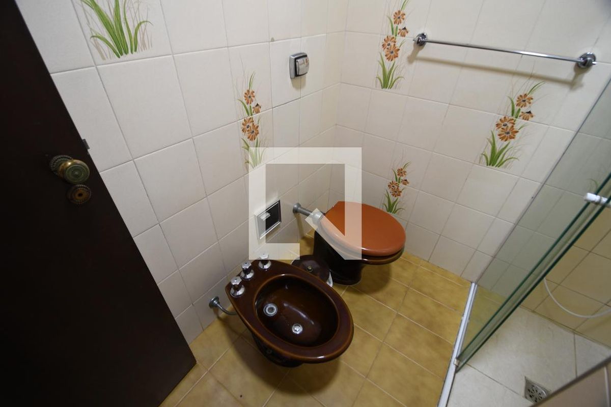 Casa à Venda - Taquaral, 3 Quartos,  152 m2 em , Campinas - sp | SoloBR