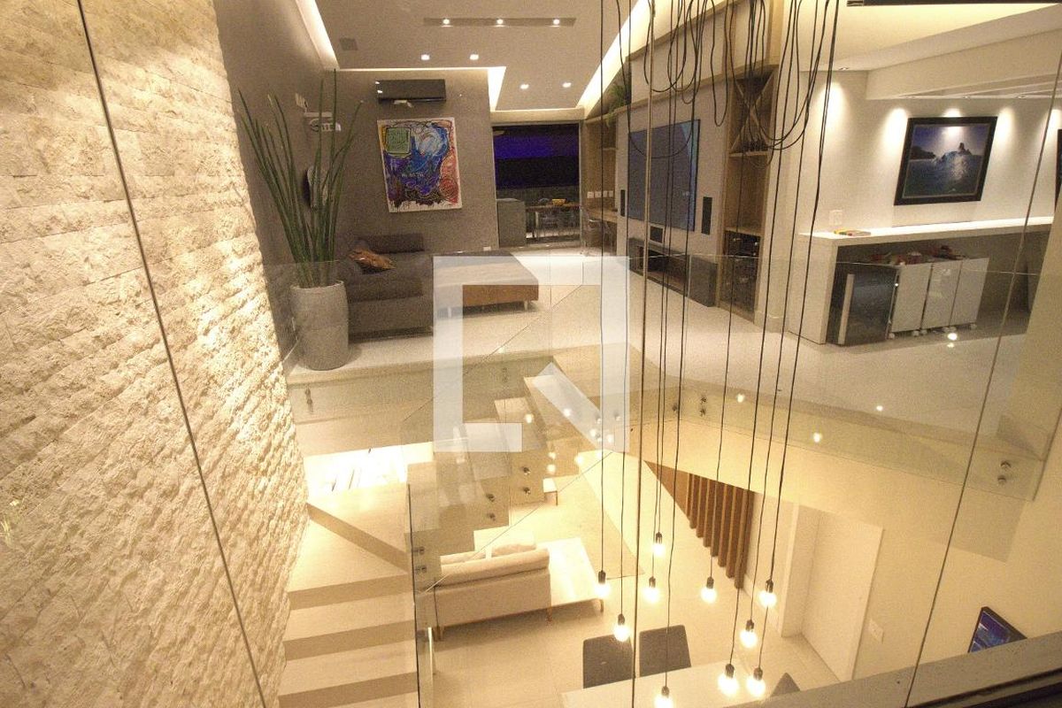 Apartamento à Venda - Cambuí, 2 Quartos,  305 m2 em , Campinas - sp | SoloBR