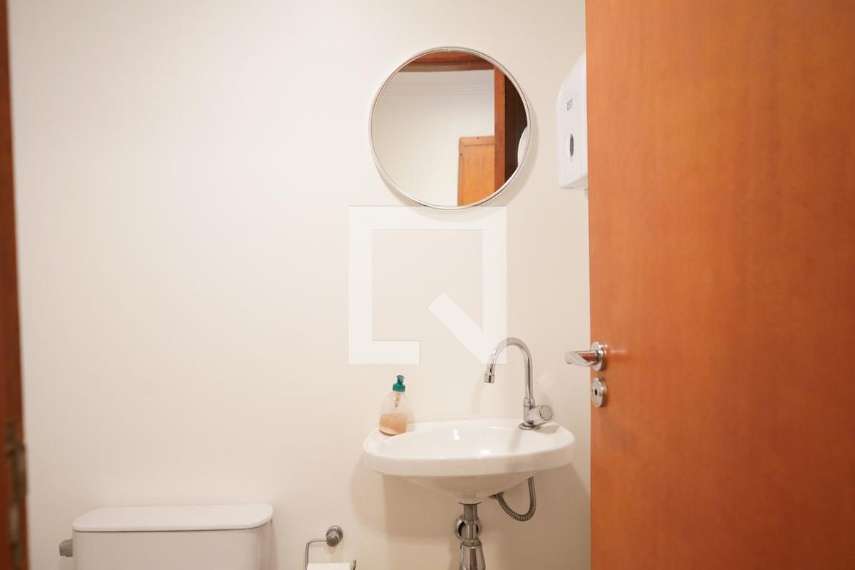 Casa, 4 quartos, 200 m² - Foto 35