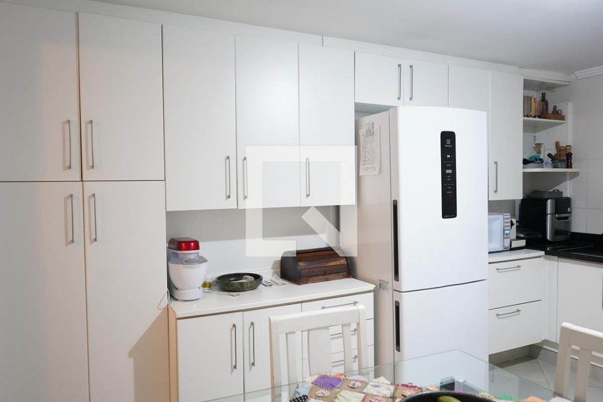 Casa, 4 quartos, 200 m² - Foto 102
