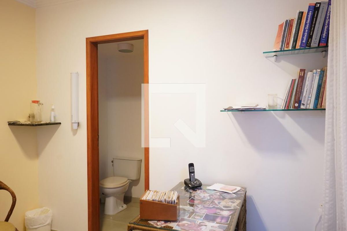 Casa, 4 quartos, 200 m² - Foto 27