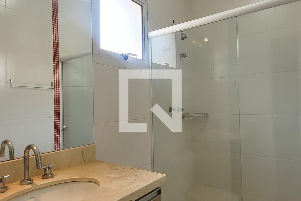 Casa à Venda - Mansões Santo Antônio, 3 Quartos,  150 m2 em , Campinas - sp | SoloBR