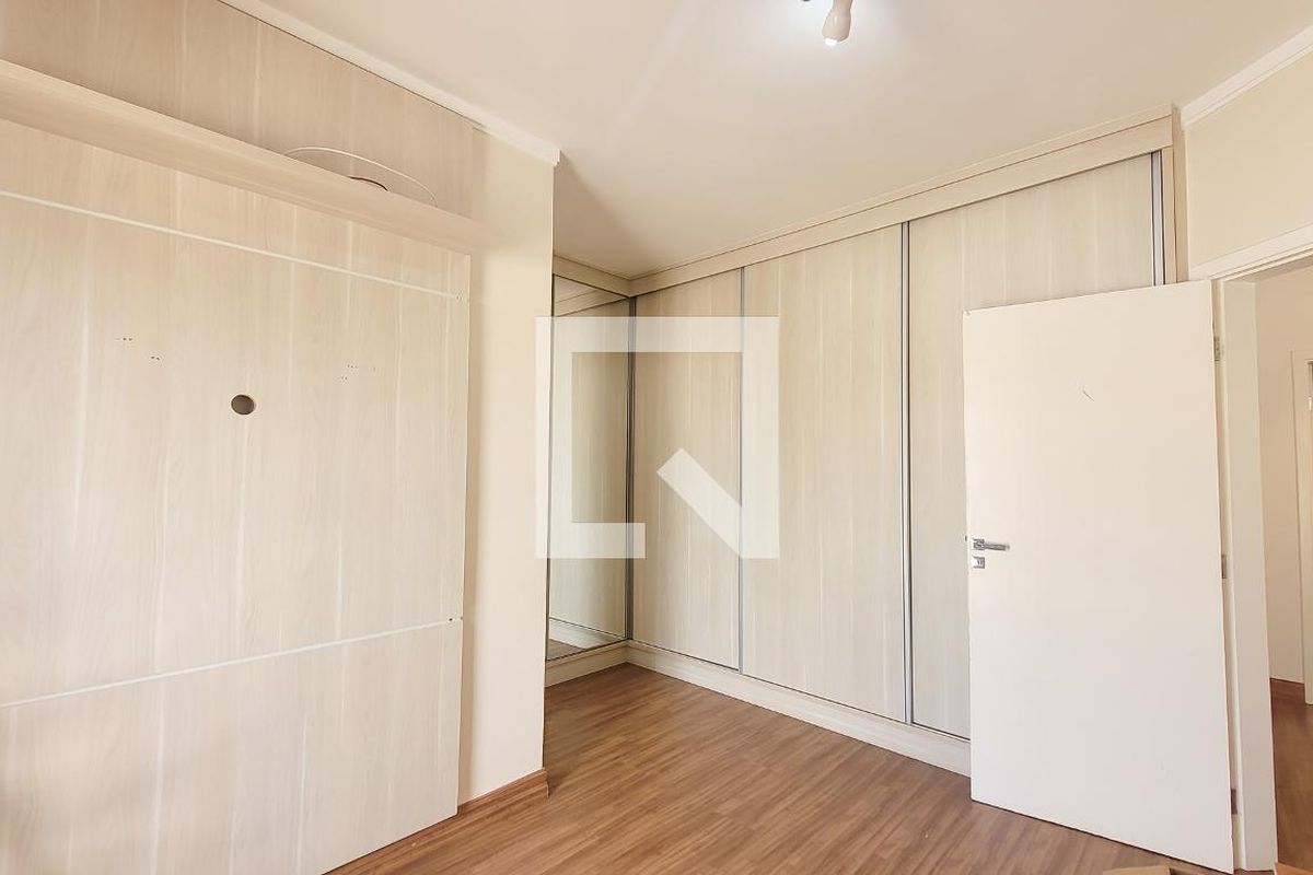 Casa à Venda - Mansões Santo Antônio, 3 Quartos,  150 m2 em , Campinas - sp | SoloBR