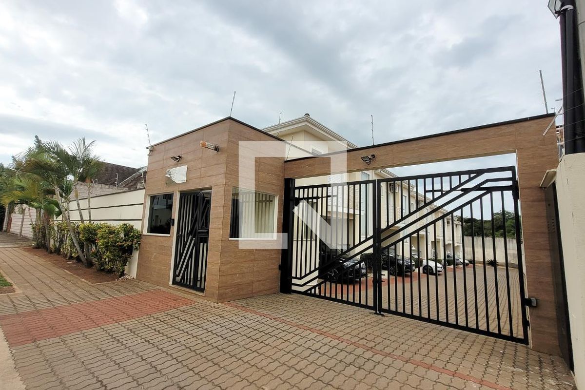 Casa à Venda - Mansões Santo Antônio, 3 Quartos,  150 m2 em , Campinas - sp | SoloBR