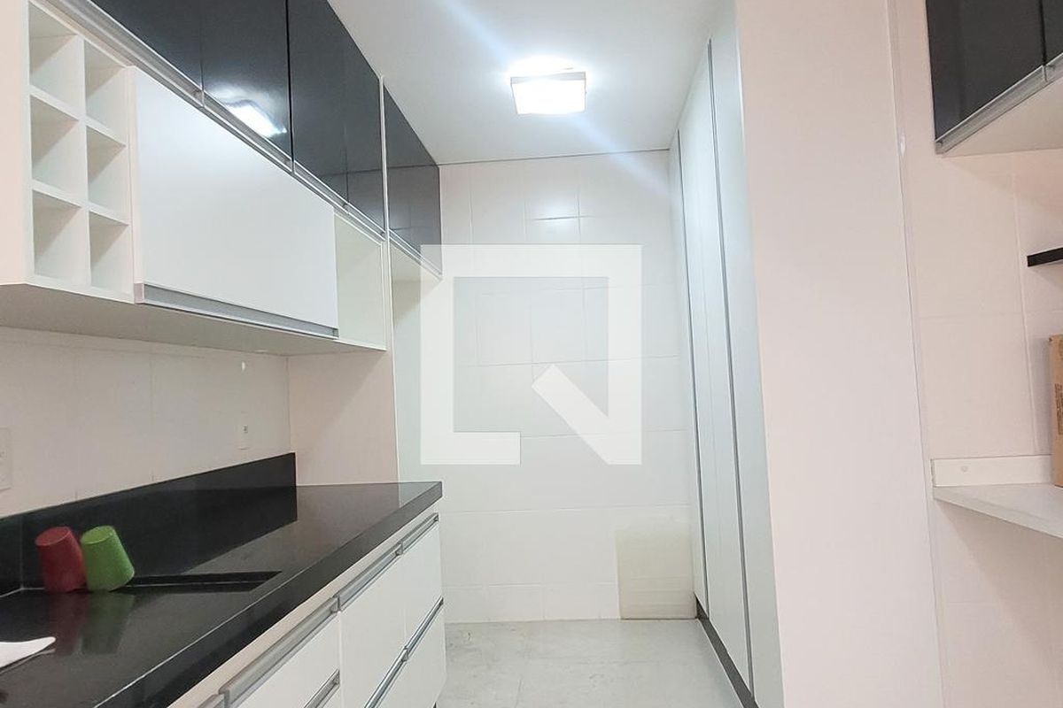 Casa à Venda - Mansões Santo Antônio, 3 Quartos,  150 m2 em , Campinas - sp | SoloBR