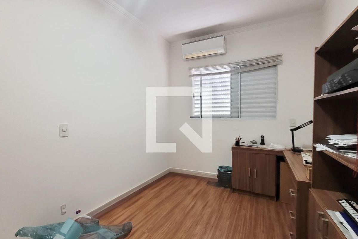 Casa à Venda - Mansões Santo Antônio, 3 Quartos,  150 m2 em , Campinas - sp | SoloBR