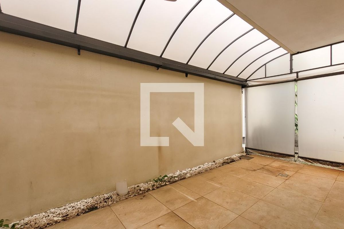 Casa à Venda - Mansões Santo Antônio, 3 Quartos,  150 m2 em , Campinas - sp | SoloBR