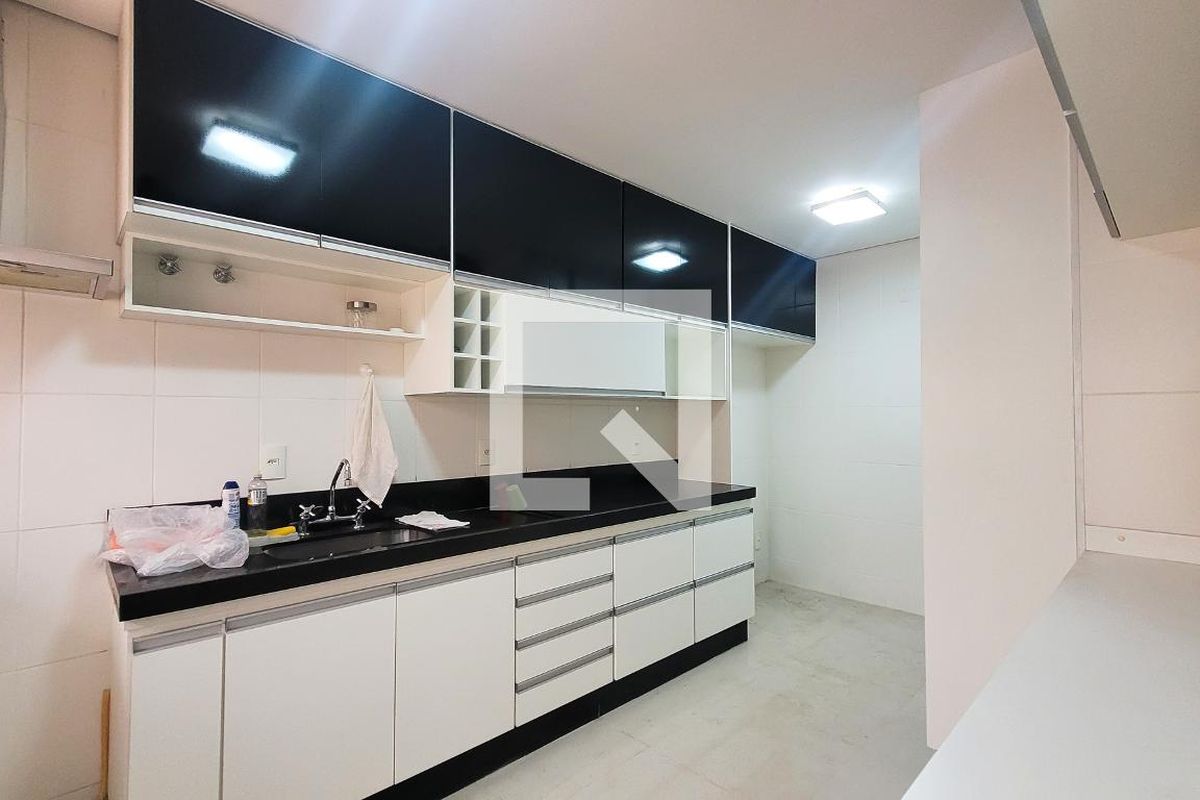 Casa à Venda - Mansões Santo Antônio, 3 Quartos,  150 m2 em , Campinas - sp | SoloBR