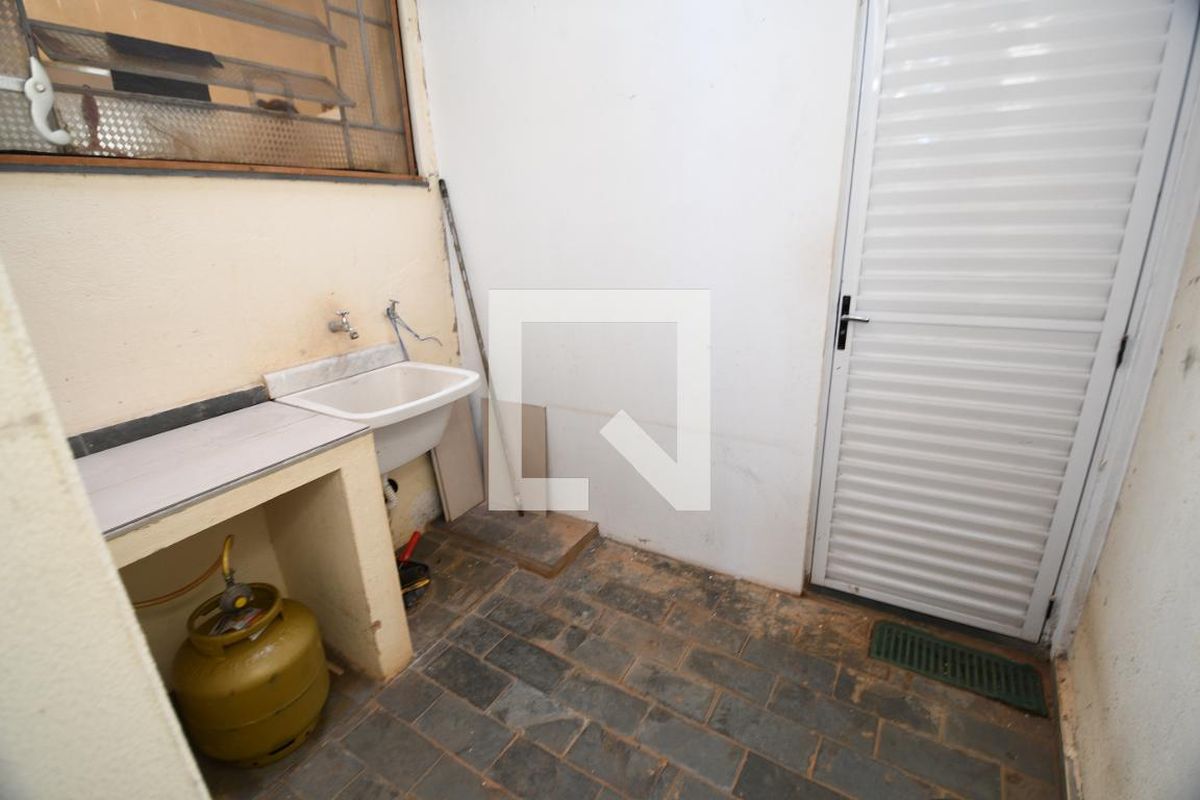 Casa à Venda - Guanabara, 3 Quartos,  150 m2 em , Campinas - sp | SoloBR