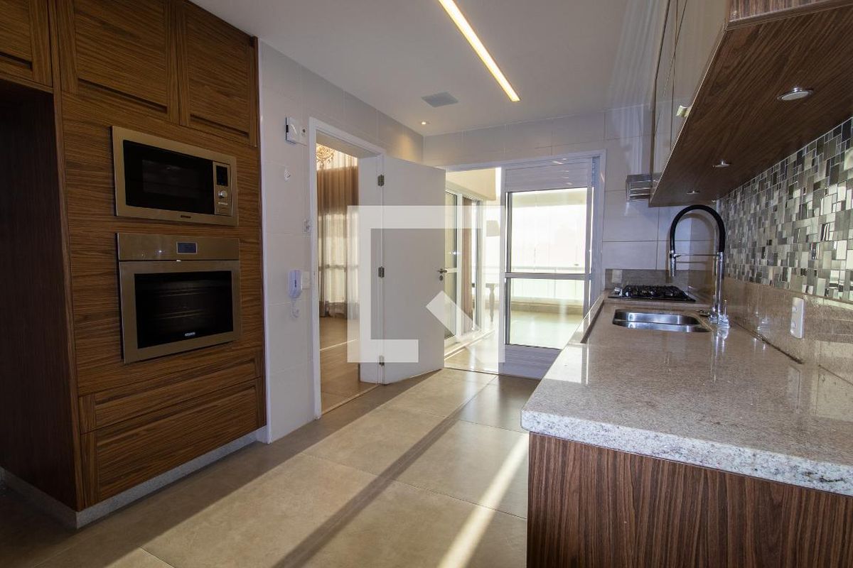 Apartamento à Venda - Taquaral, 3 Quartos,  189 m2 em , Campinas - sp | SoloBR