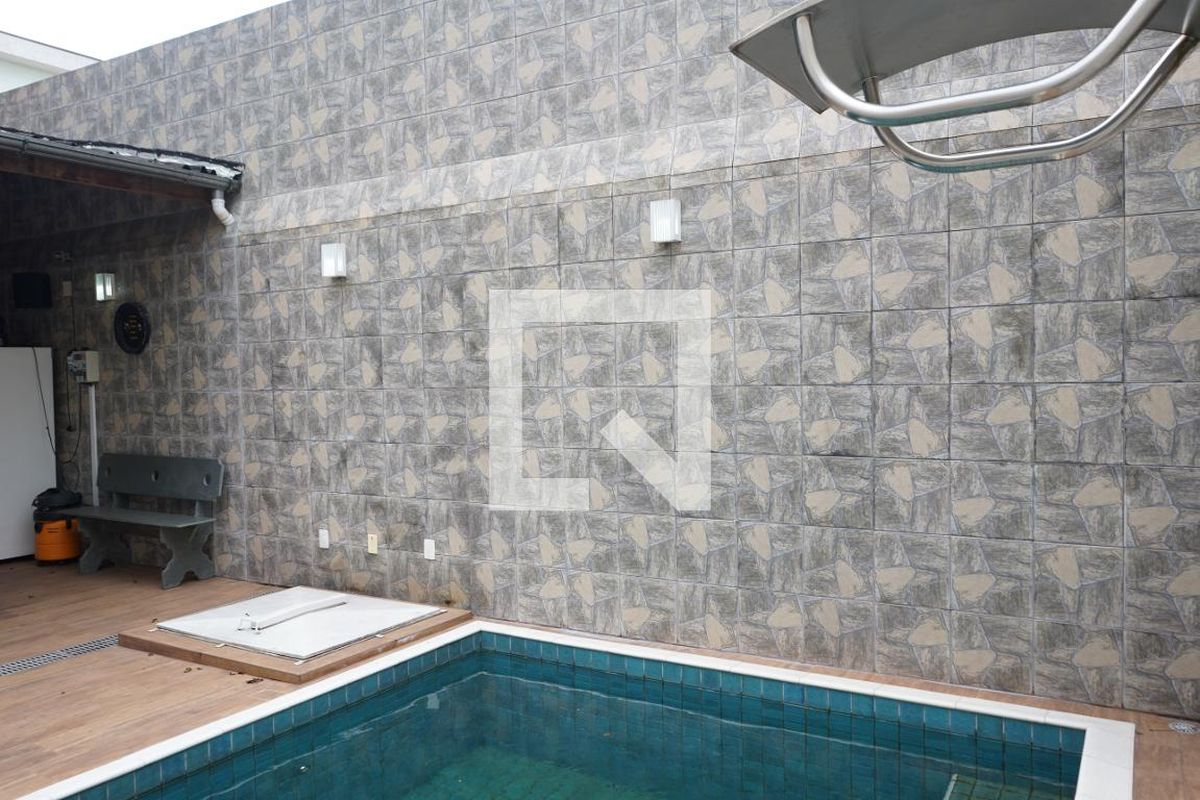 Casa, 3 quartos, 290 m² - Foto 158