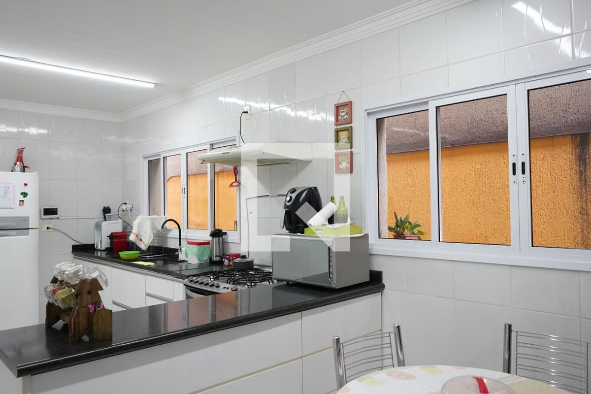 Casa, 3 quartos, 290 m² - Foto 98