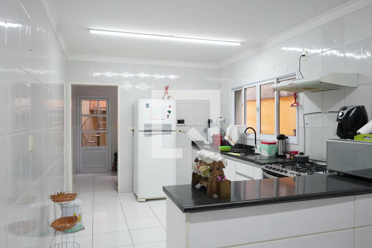 Casa, 3 quartos, 290 m² - Foto 87