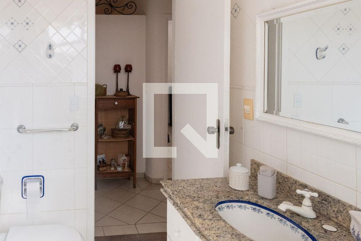 Apartamento à Venda - Centro, 3 Quartos,  162 m2 em , Campinas - sp | SoloBR