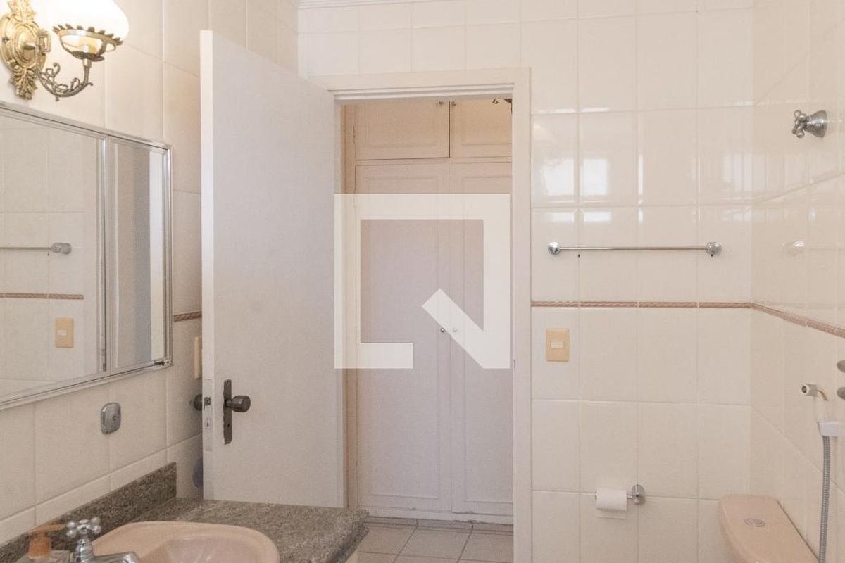 Apartamento à Venda - Centro, 3 Quartos,  162 m2 em , Campinas - sp | SoloBR