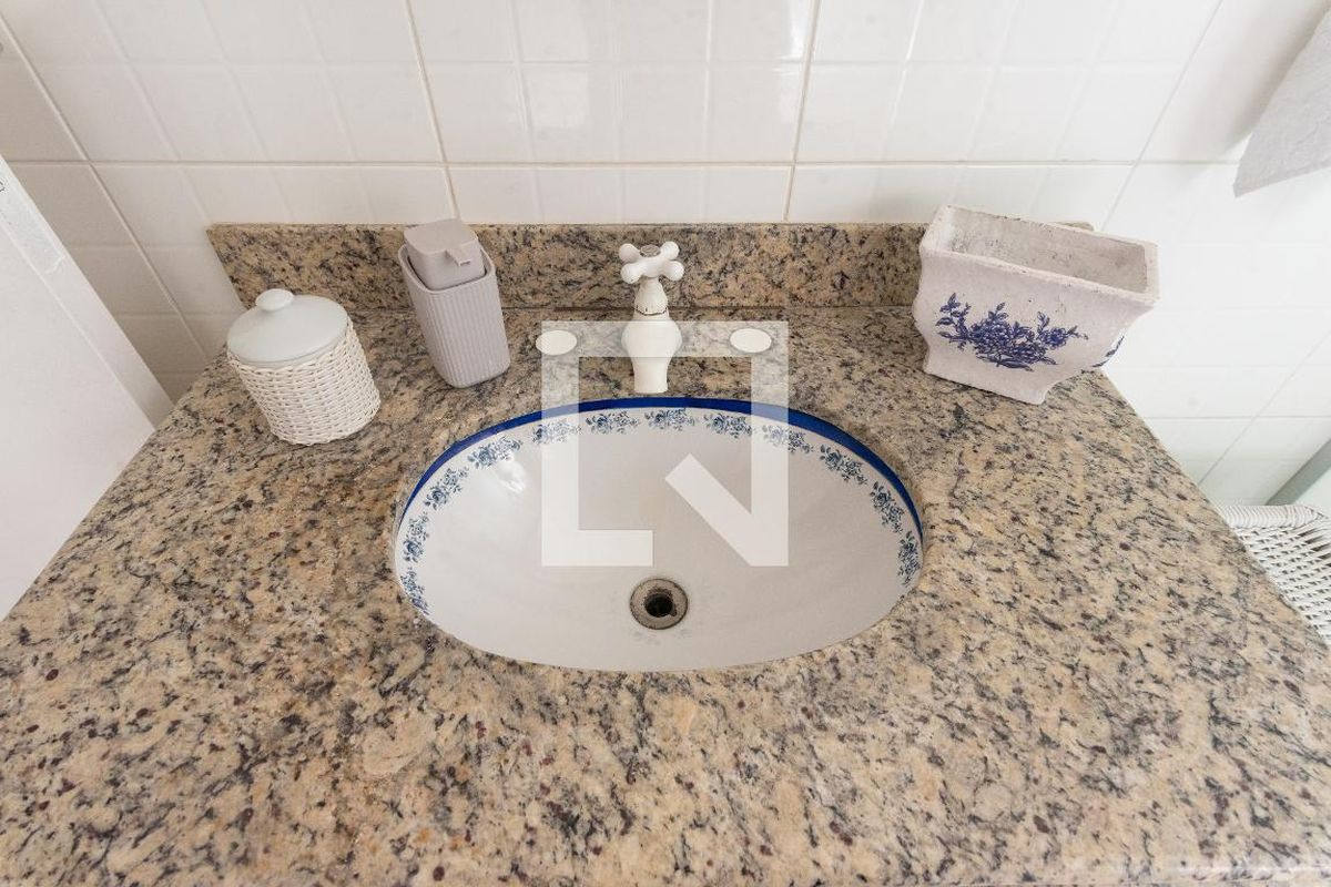 Apartamento à Venda - Centro, 3 Quartos,  162 m2 em , Campinas - sp | SoloBR
