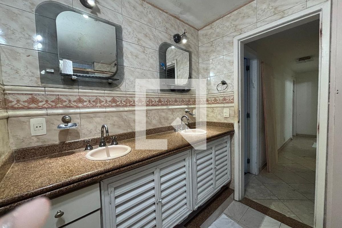 Apartamento, 4 quartos, 210 m² - Foto 74