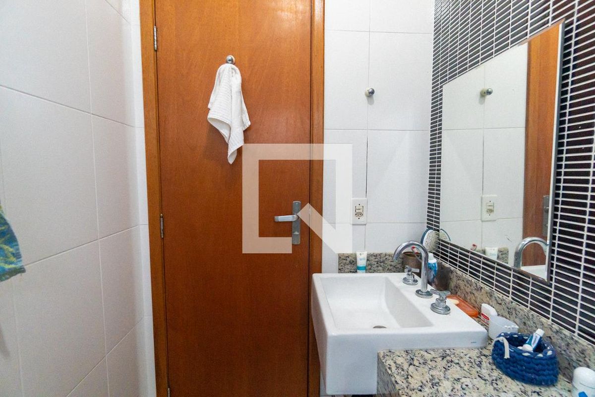 Casa, 4 quartos, 180 m² - Foto 33