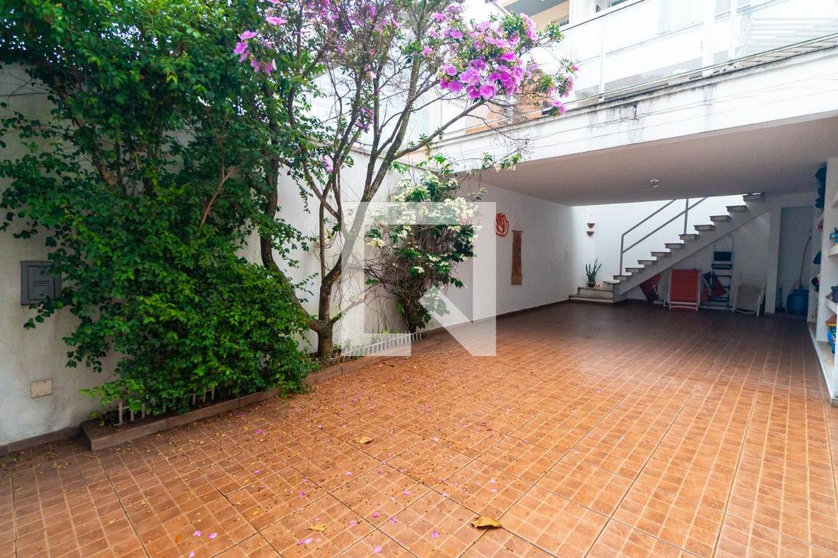 Casa, 4 quartos, 180 m² - Foto 51